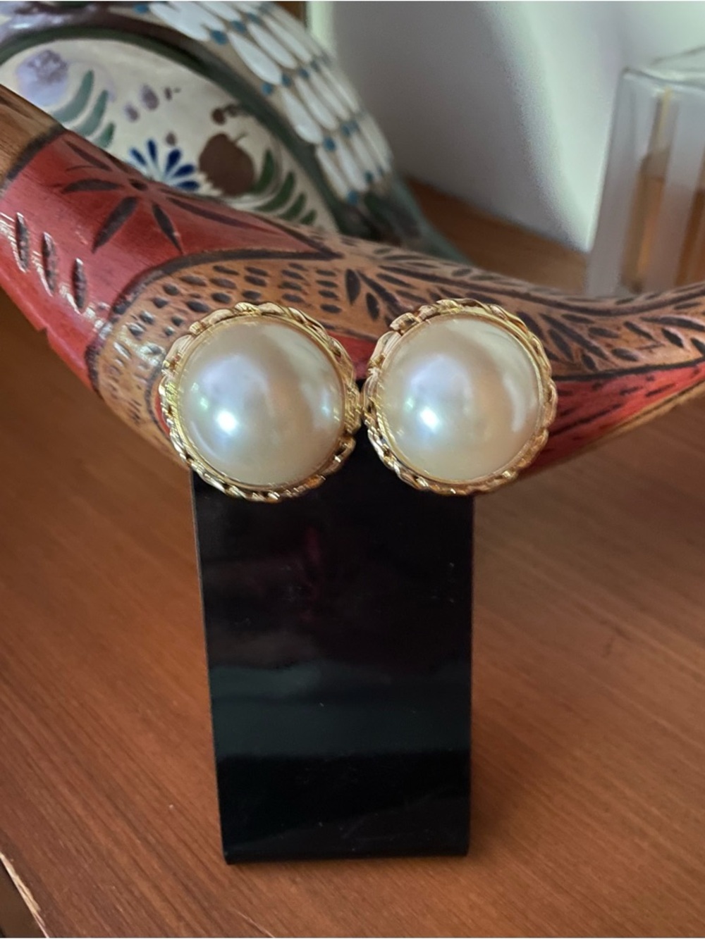 80’s Faux Pearl Dome Clip-ons